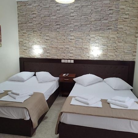 Hotel Villa Pigasos Paralía 外观 照片