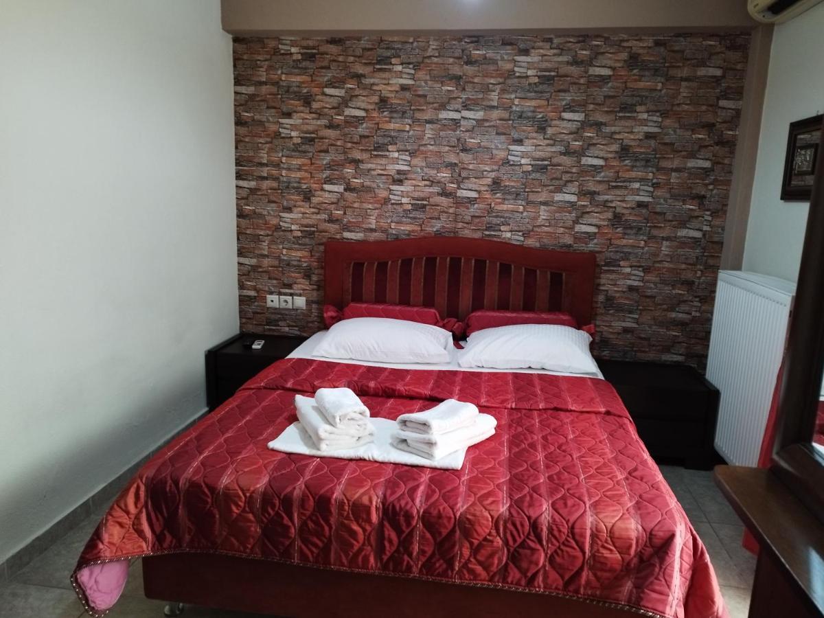 Hotel Villa Pigasos Paralía 外观 照片