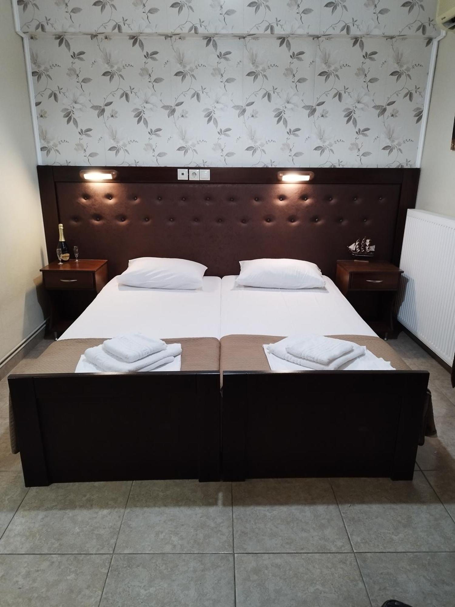 Hotel Villa Pigasos Paralía 外观 照片
